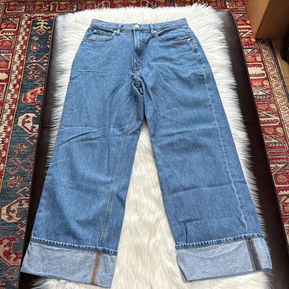 Frame Denim Rolled High Rise Jeans in Meadow - Picture 2 of 10